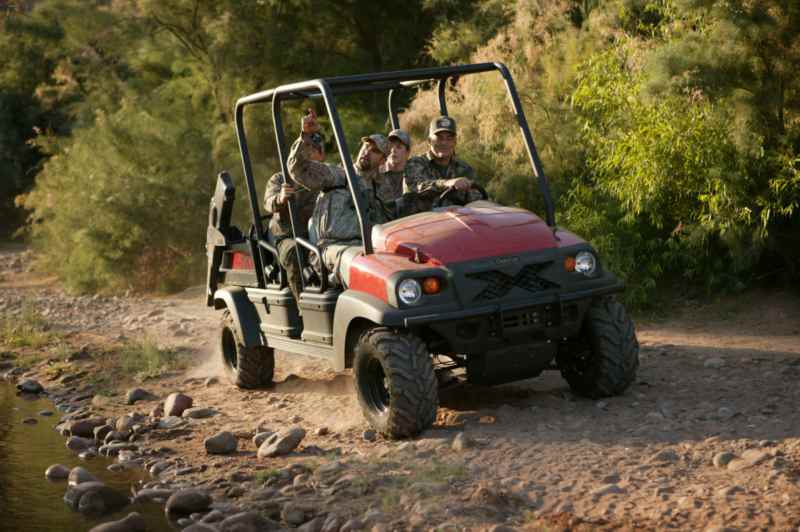 XRT 1550 SE hunting vehicle