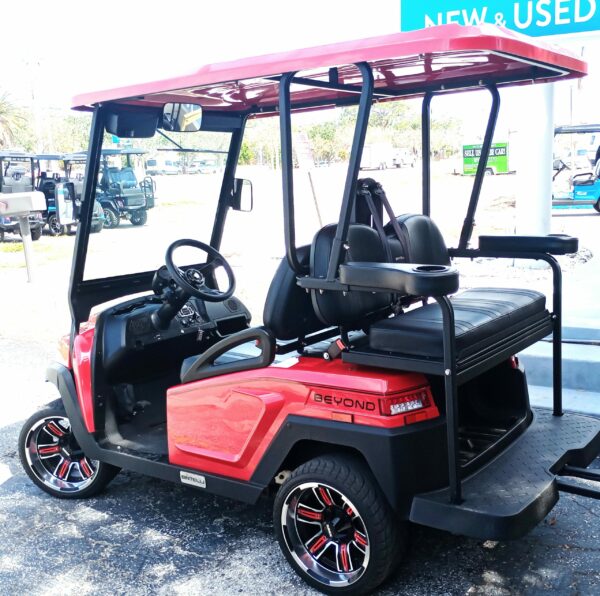 2022 Bintelli Beyond 48v 4 Passenger Street Legal - Image 4