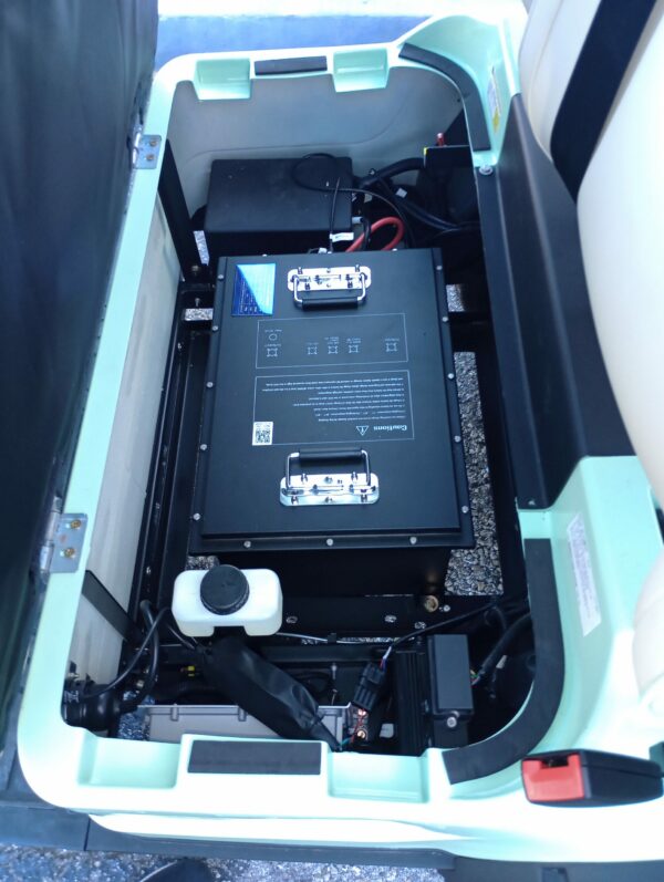 2025 Brad Conquest Roxie H40 Lithium - 4 Passenger - Image 11