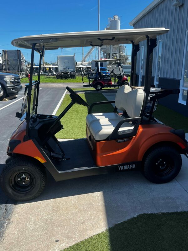 2023 Yamaha Drive2 PTV 2 Passenger - Image 2