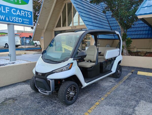 2026 Club Car CRU - Image 2