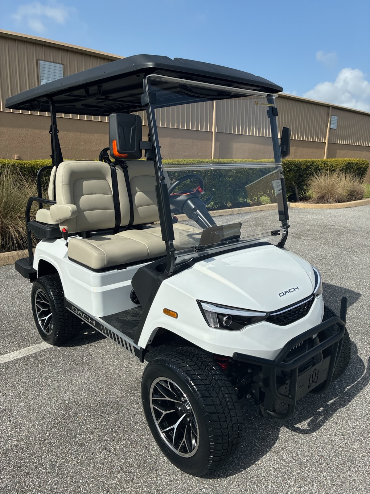2026 DACH Falcon 2+2 - 105AH Lithium - Image 5